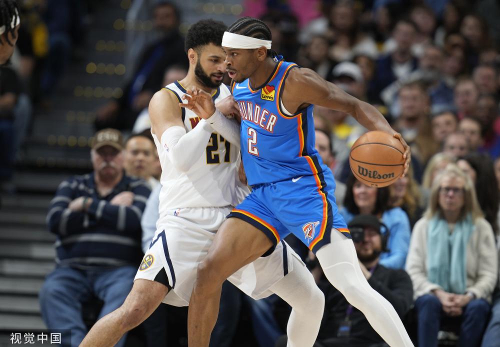 峡谷内的 峡谷内的